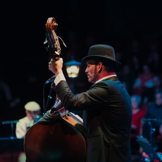 The Jazz Room: een eerbetoon aan Frank Sinatra en Louis Armstrong